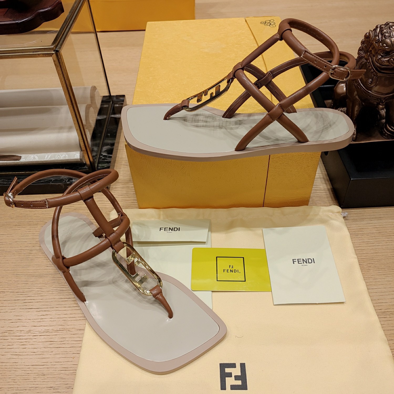 Fendi 2023 New Sandals