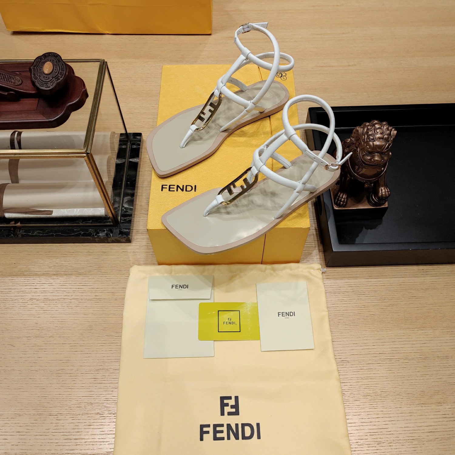 Fendi 2023 New Sandals - Image 5