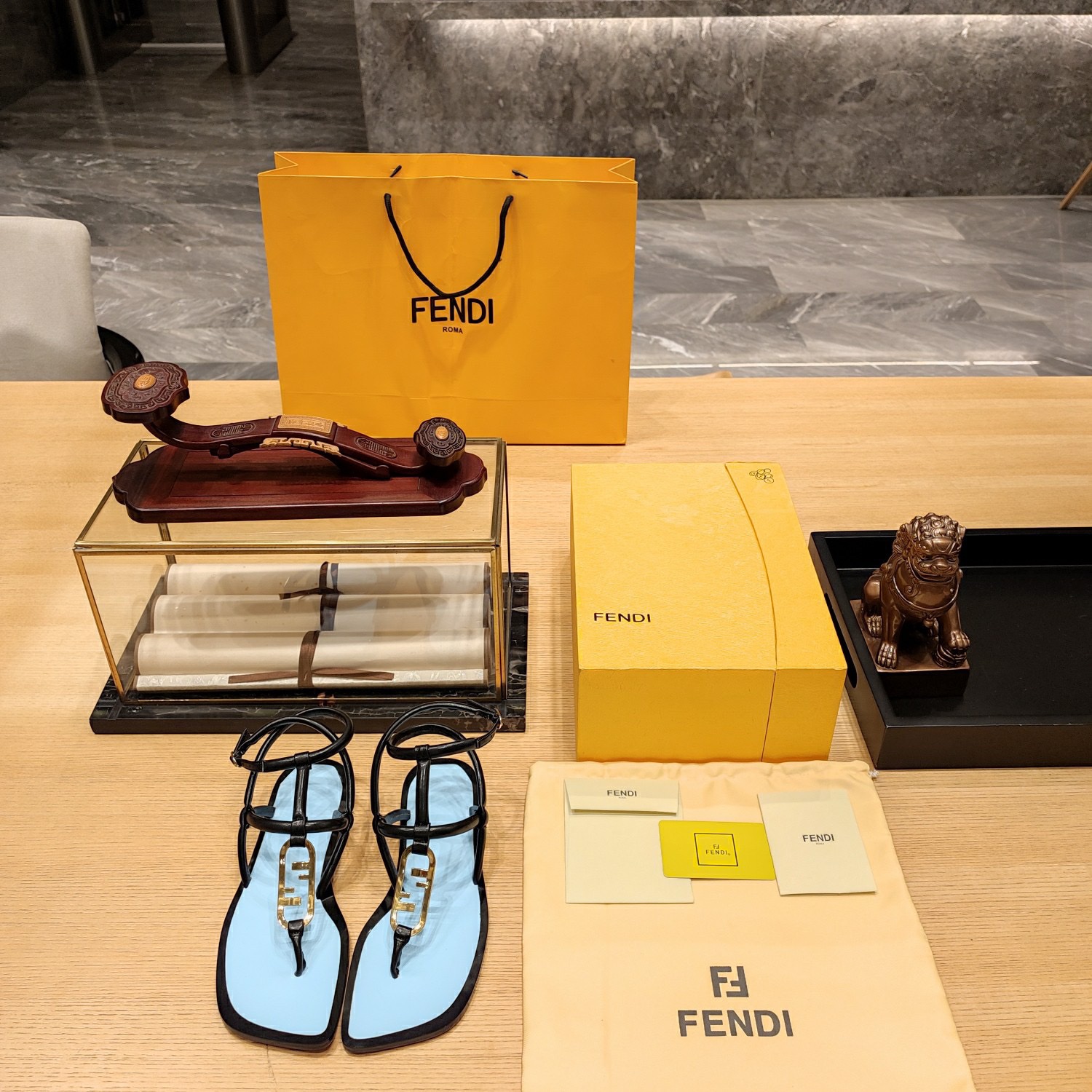 Fendi 2023 New Sandals - Image 2