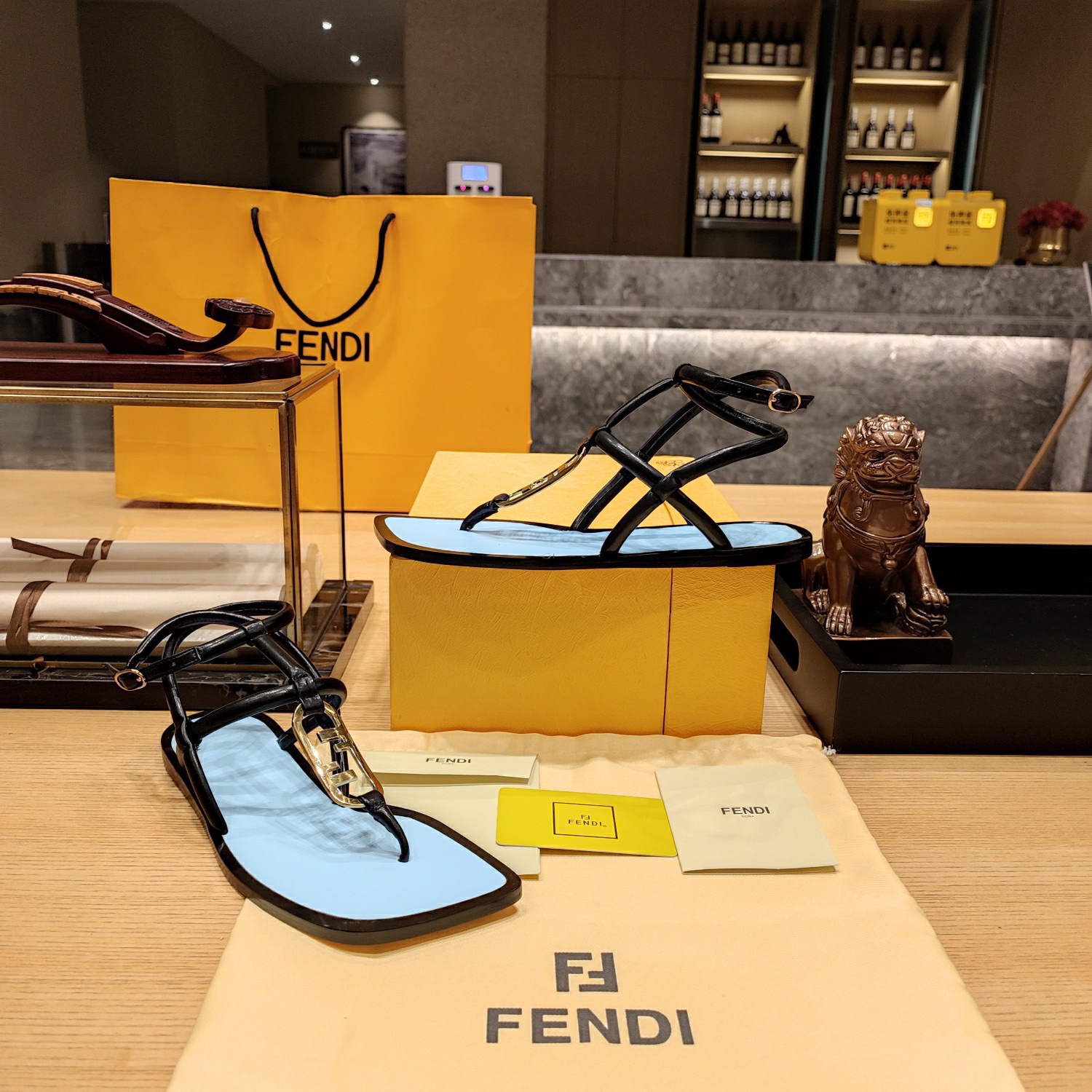 Fendi 2023 New Sandals - Image 6
