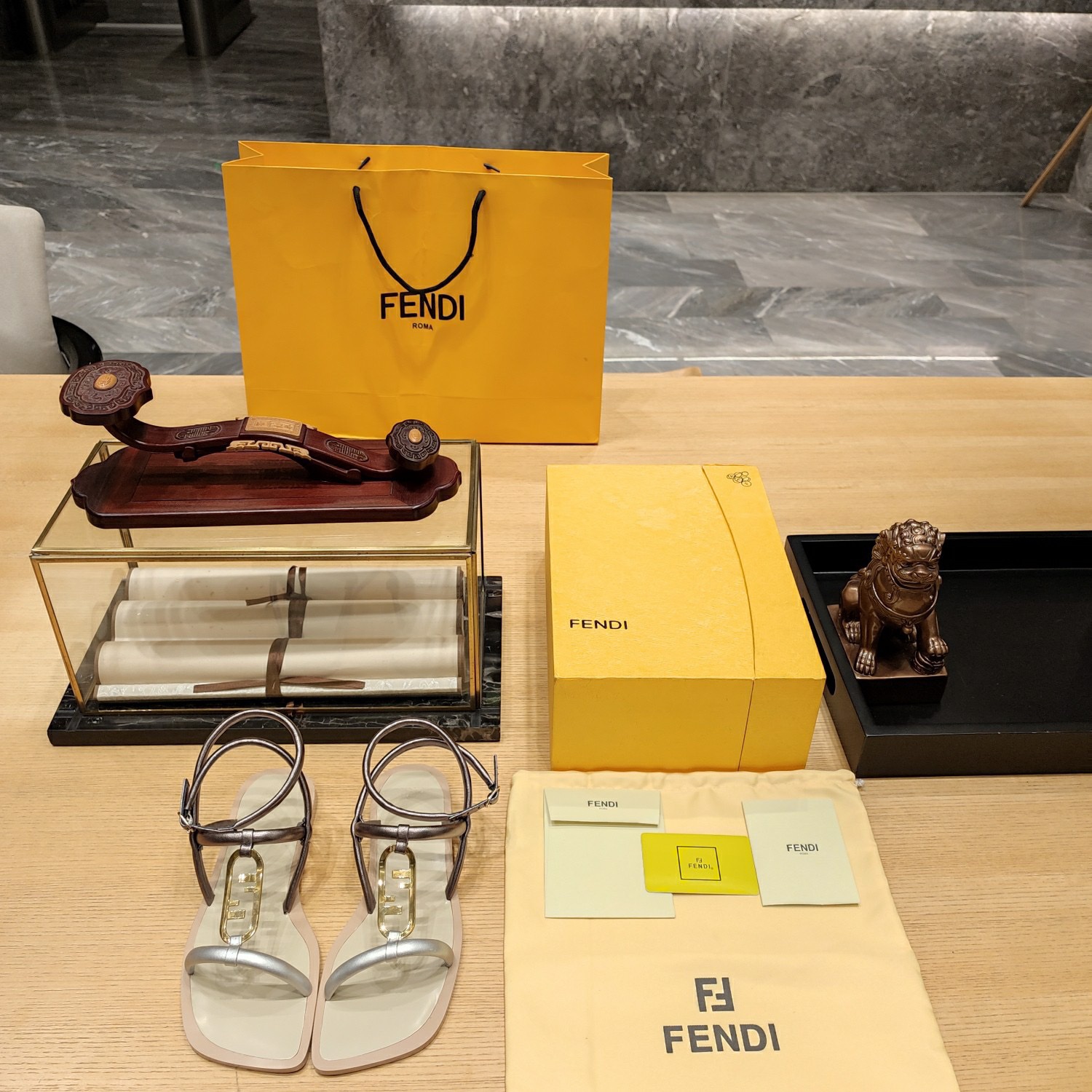 Fendi 2023 New Sandals - Image 2