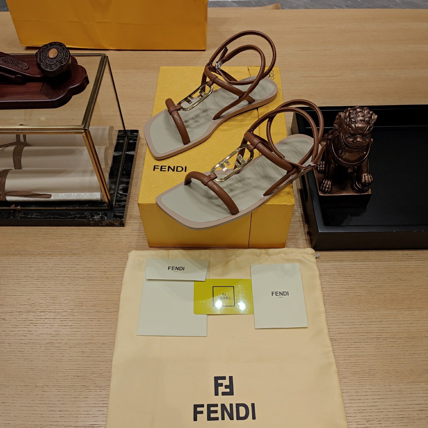 Fendi 2023 New Sandals - Image 5