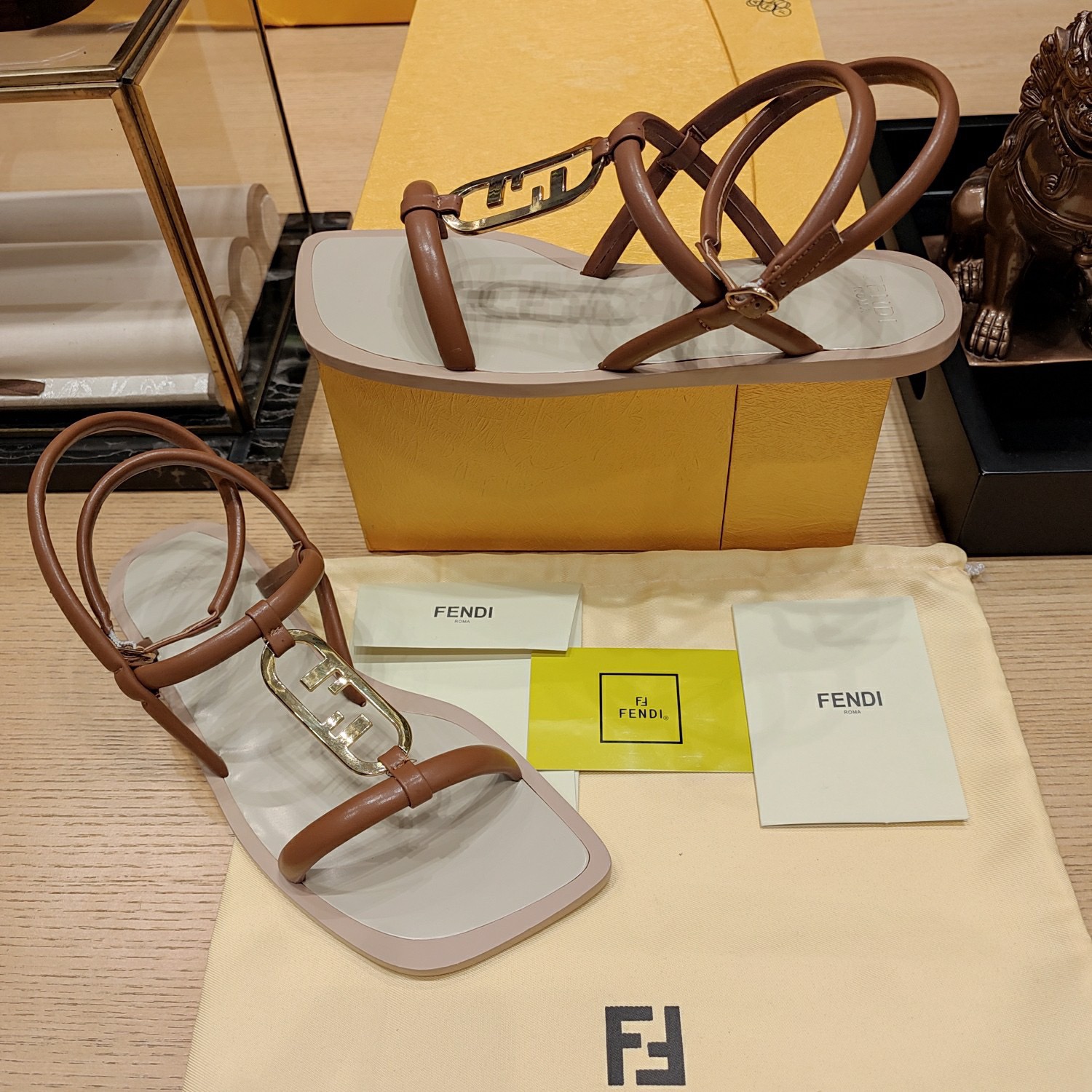 Fendi 2023 New Sandals