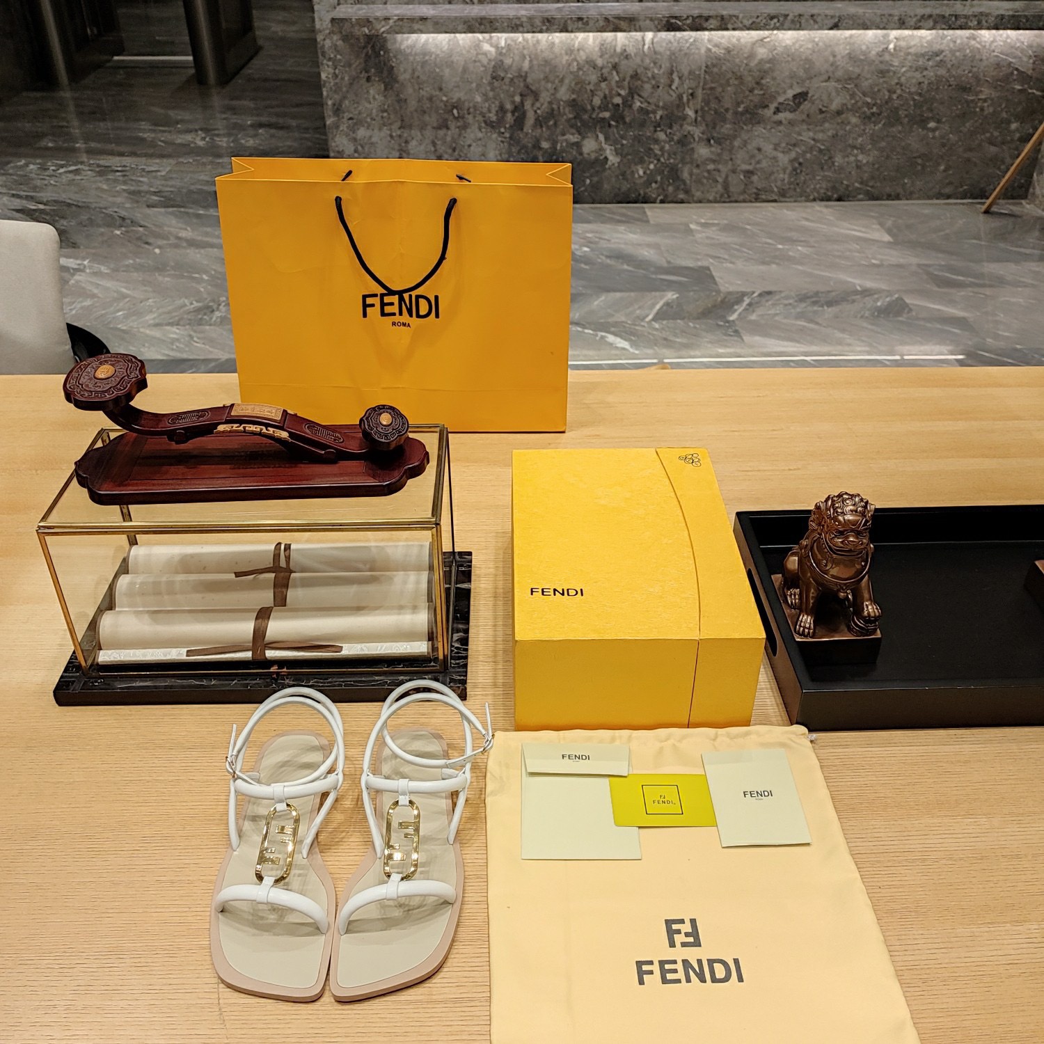 Fendi 2023 New Sandals - Image 2