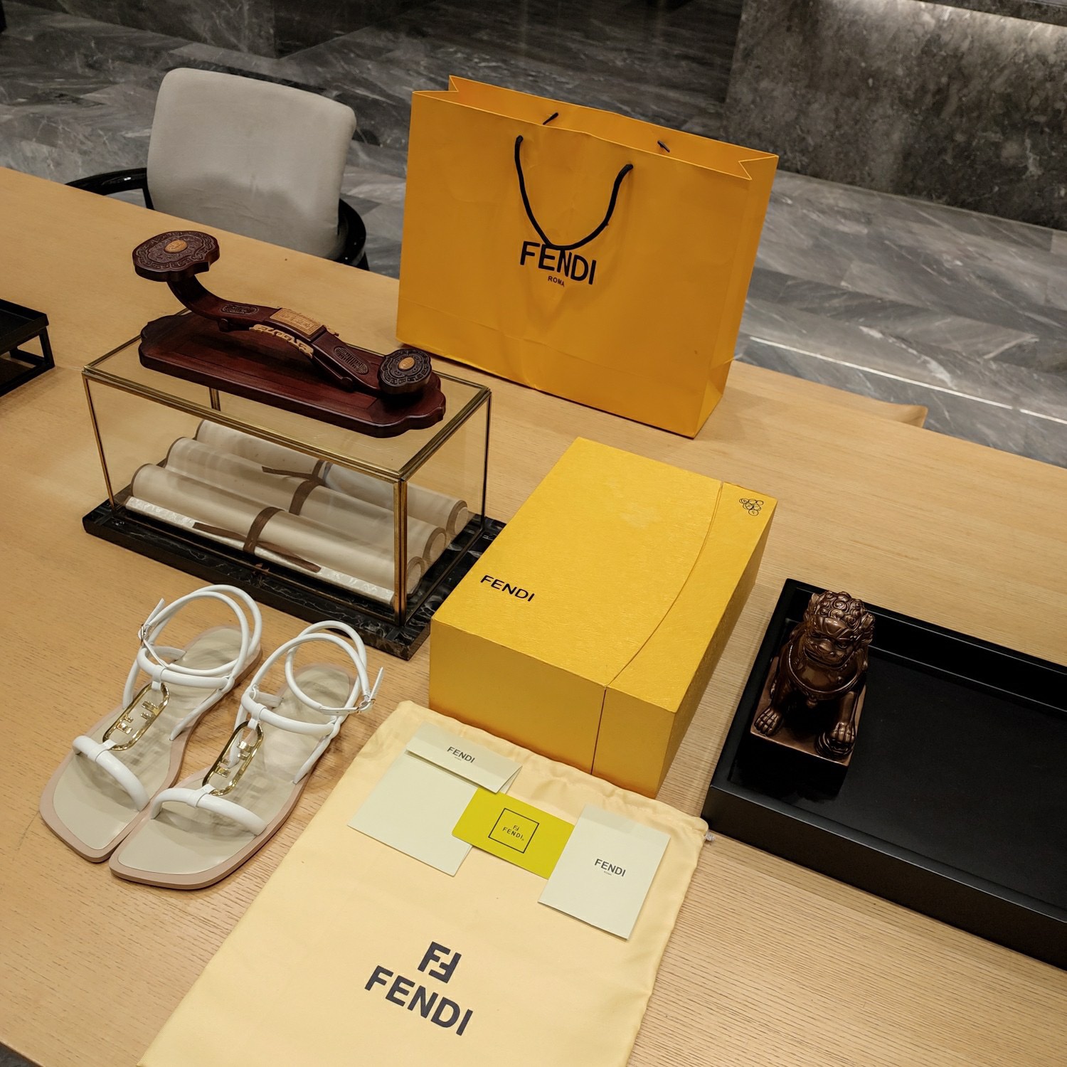 Fendi 2023 New Sandals - Image 3