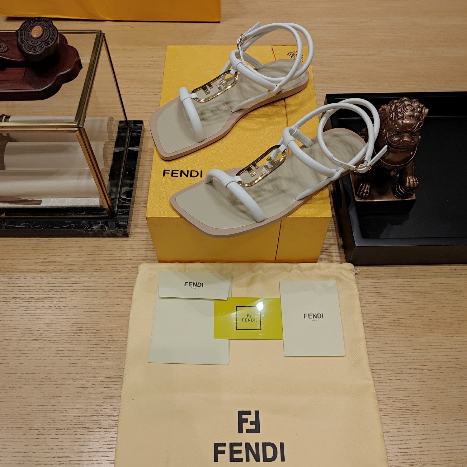 Fendi 2023 New Sandals - Image 5