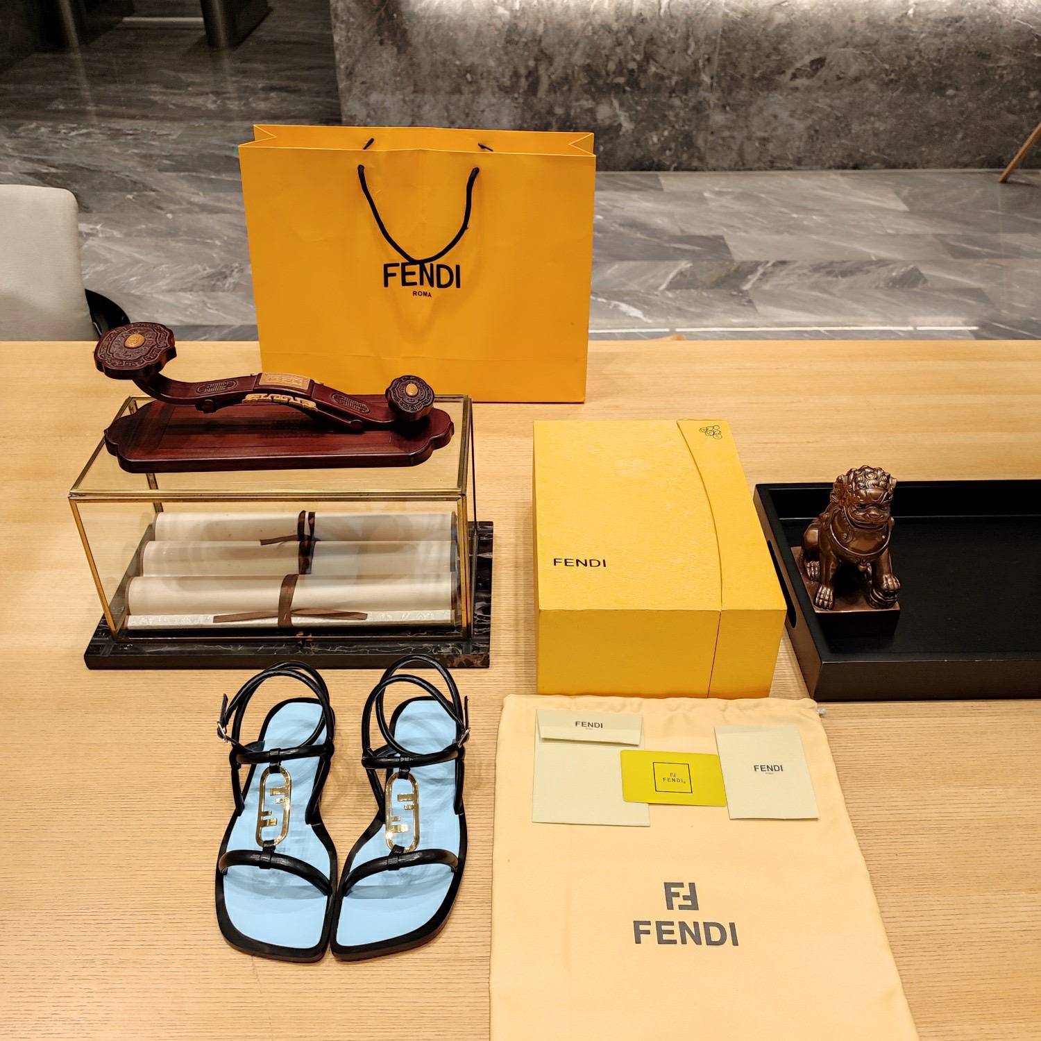 Fendi 2023 New Sandals - Image 2