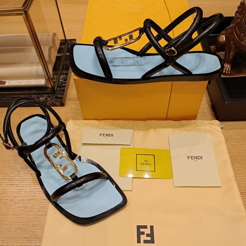 Fendi 2023 New Sandals