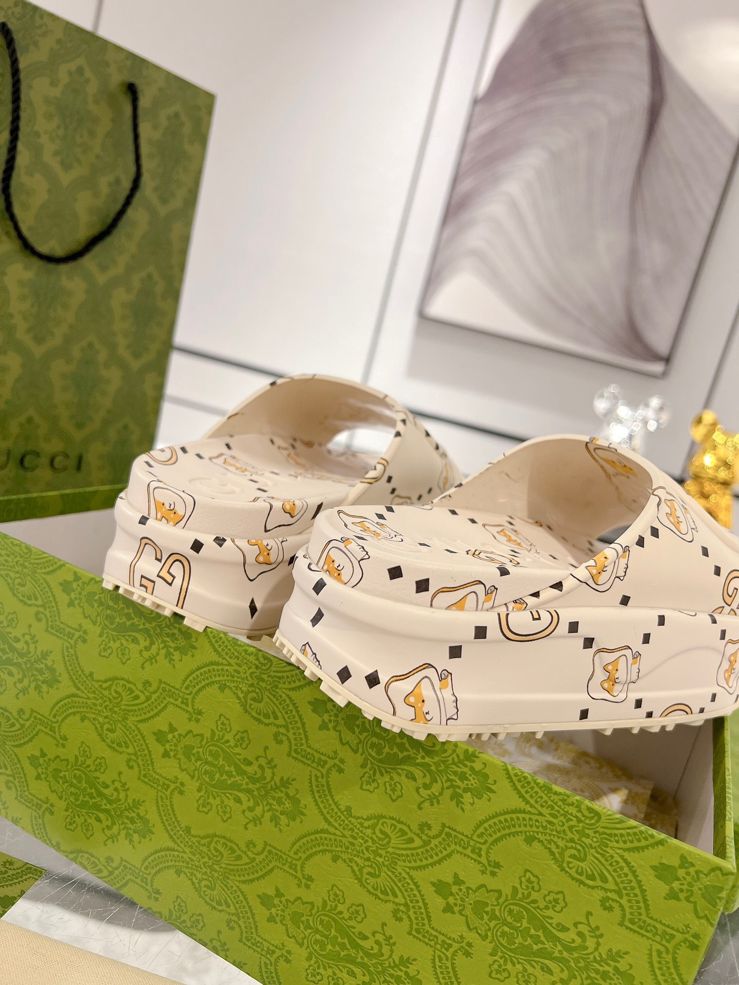 Gucci 2023 New Thick-soled Couple Slippers - Image 8