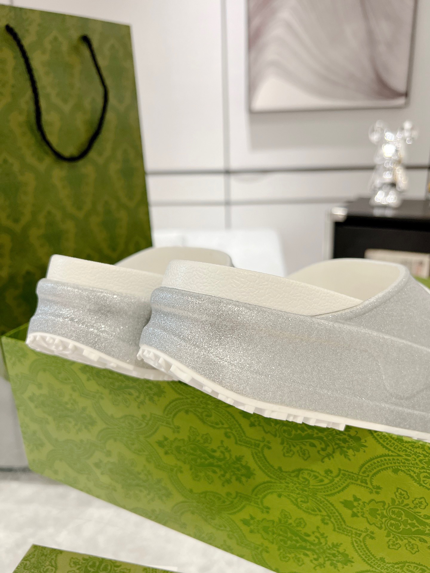 Gucci 2023 New Thick-soled Couple Slippers - Image 7