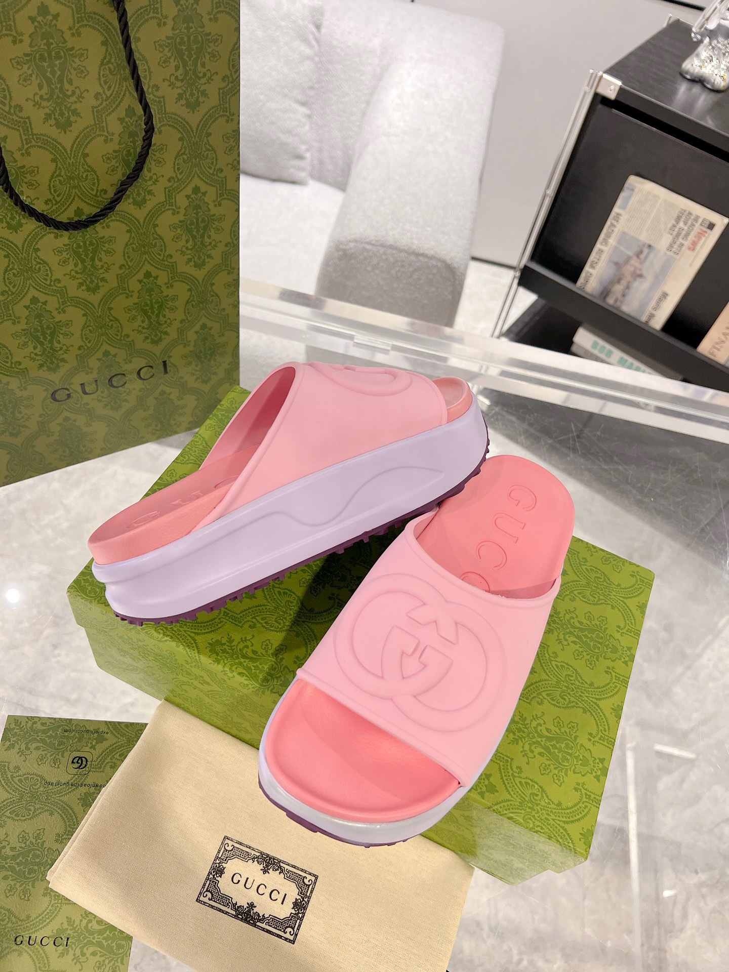Gucci 2023 New Thick-soled Couple Slippers - Image 3
