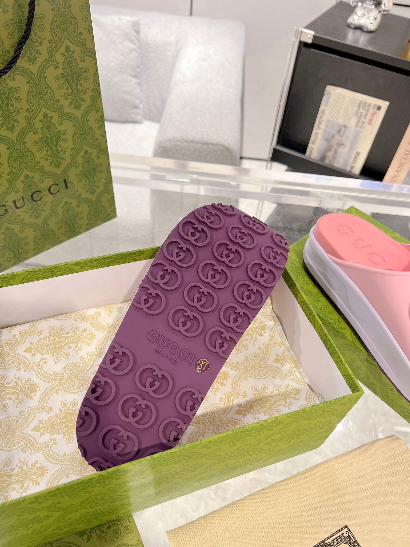 Gucci 2023 New Thick-soled Couple Slippers - Image 7