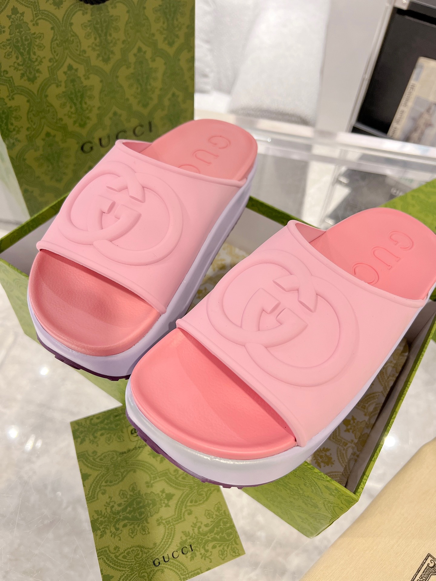 Gucci 2023 New Thick-soled Couple Slippers - Image 8
