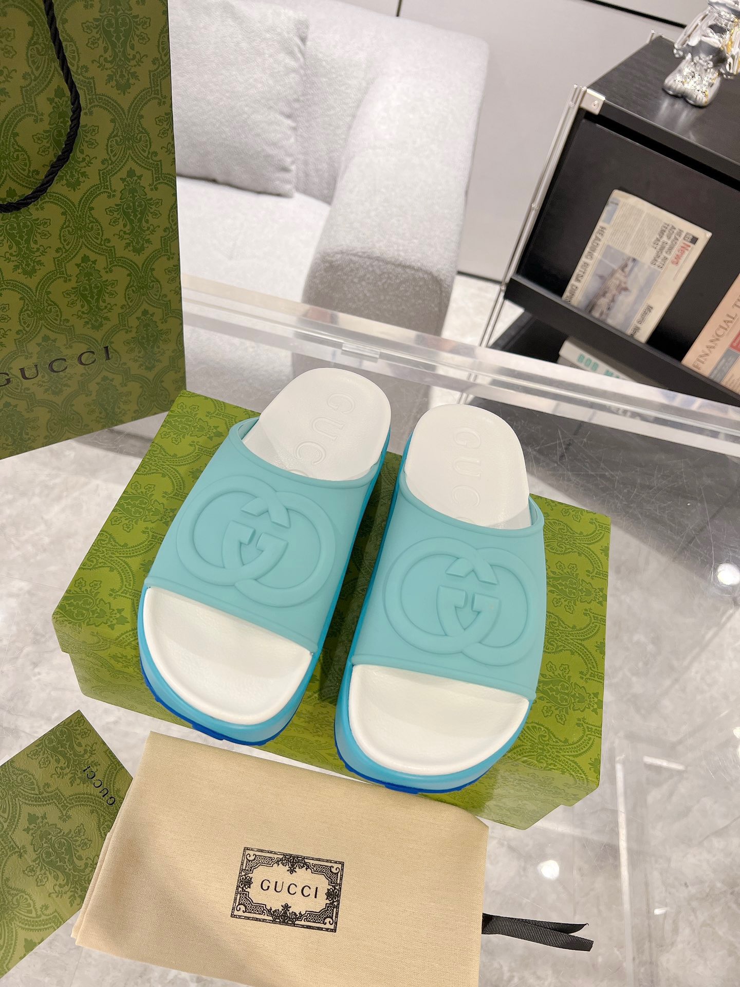 Gucci 2023 New Thick-soled Couple Slippers - Image 2