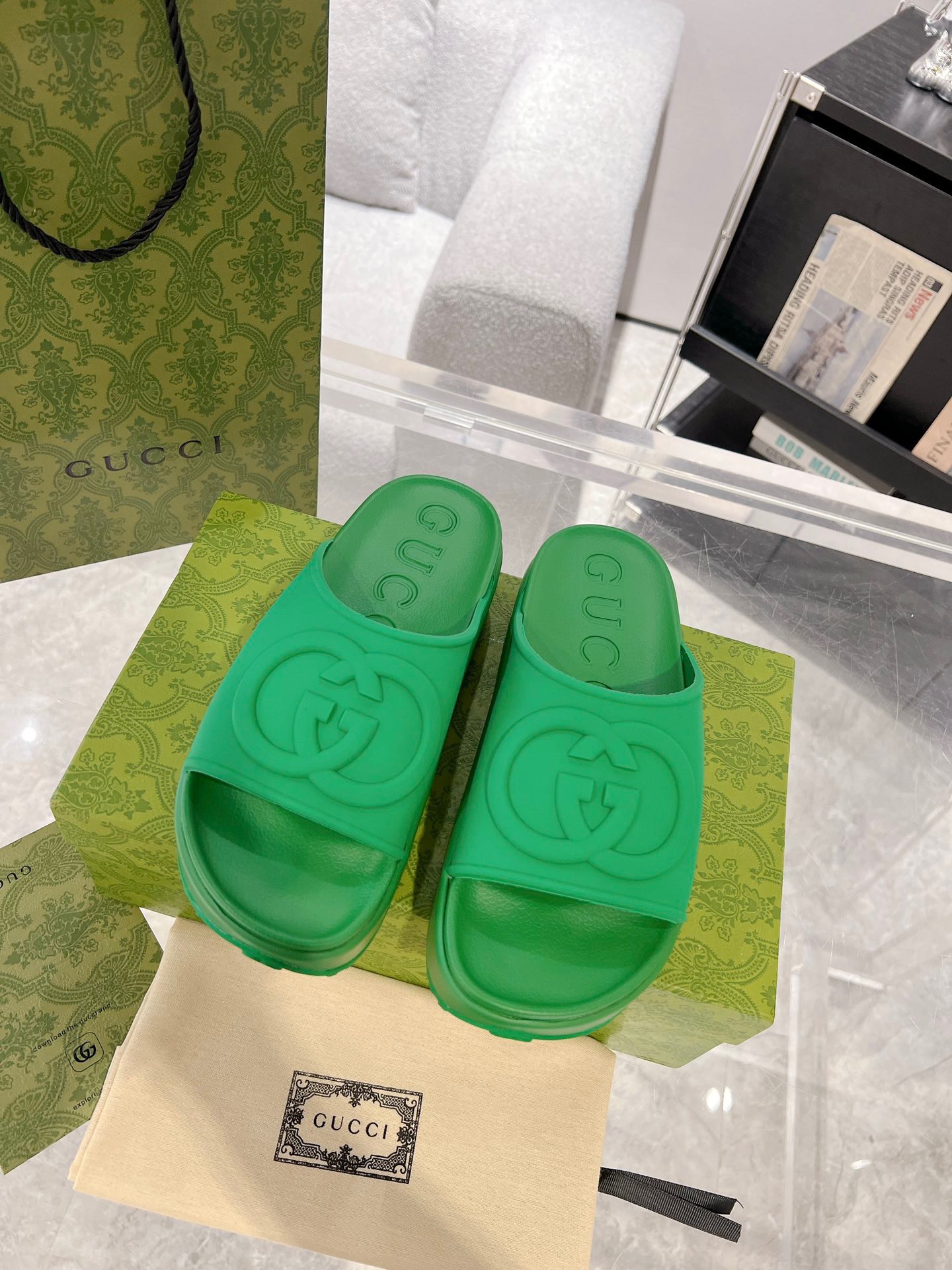 Gucci 2023 New Thick-soled Couple Slippers - Image 2