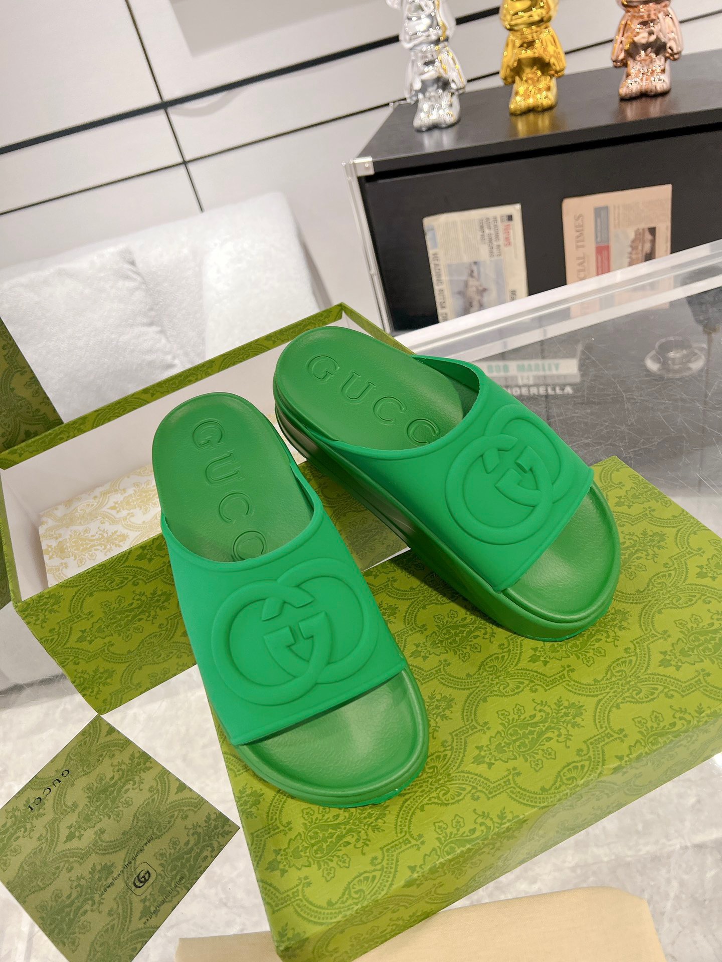 Gucci 2023 New Thick-soled Couple Slippers - Image 4