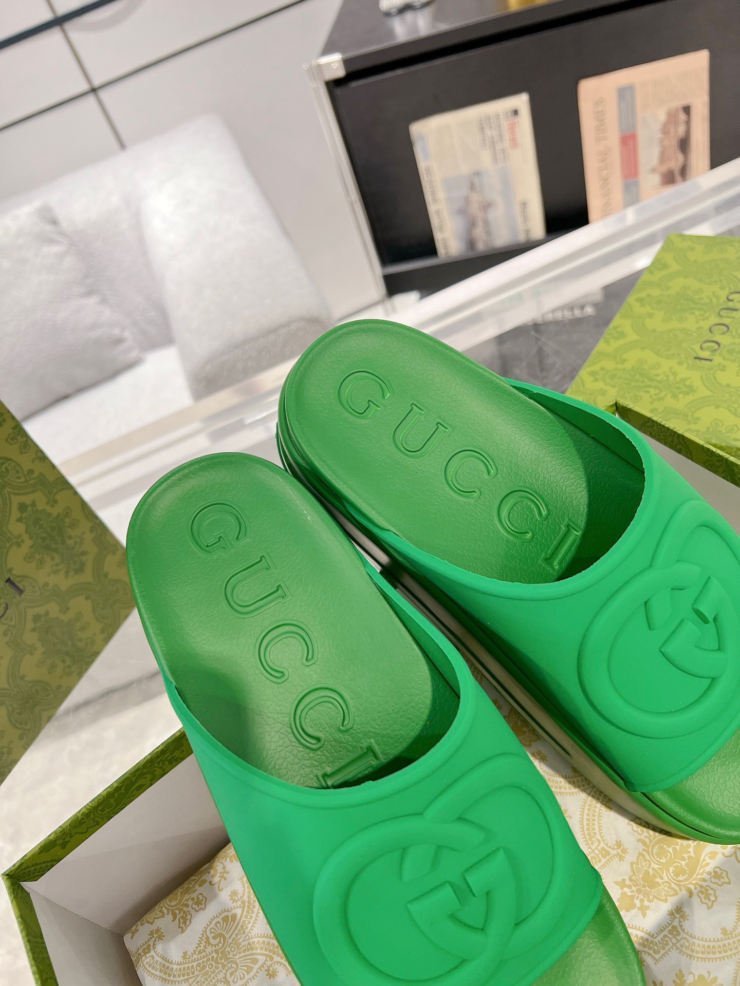 Gucci 2023 New Thick-soled Couple Slippers - Image 8