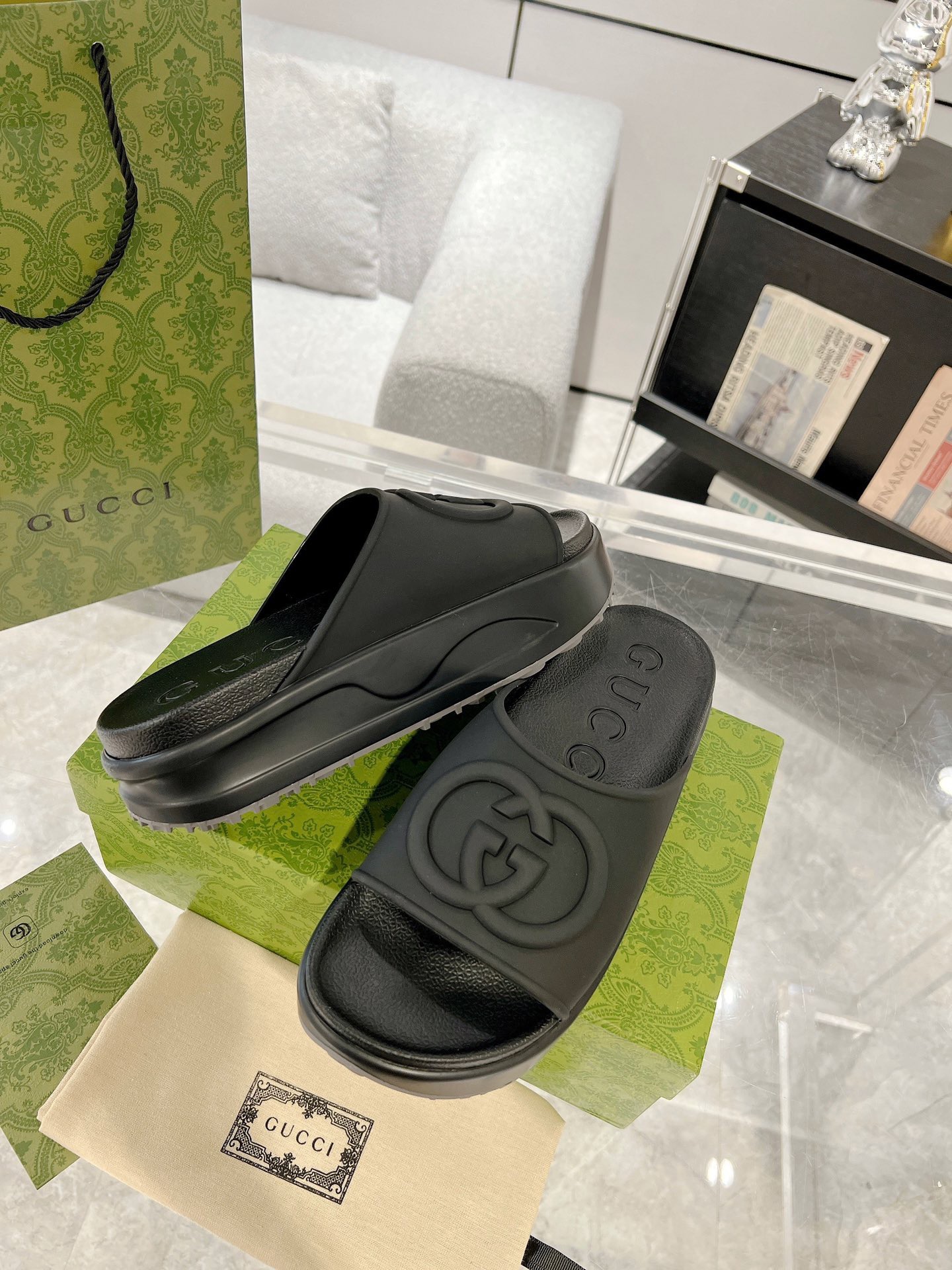 Gucci 2023 New Thick-soled Couple Slippers - Image 3