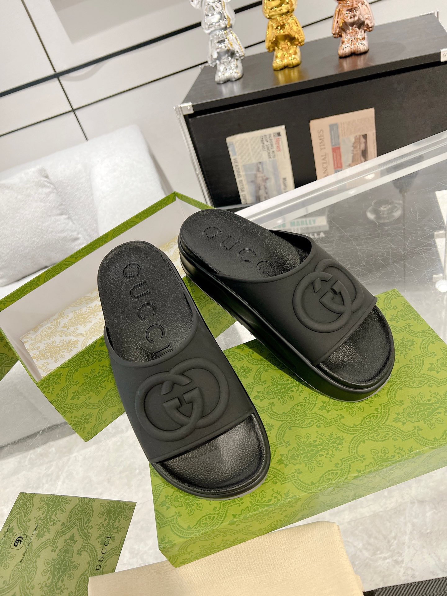 Gucci 2023 New Thick-soled Couple Slippers - Image 4