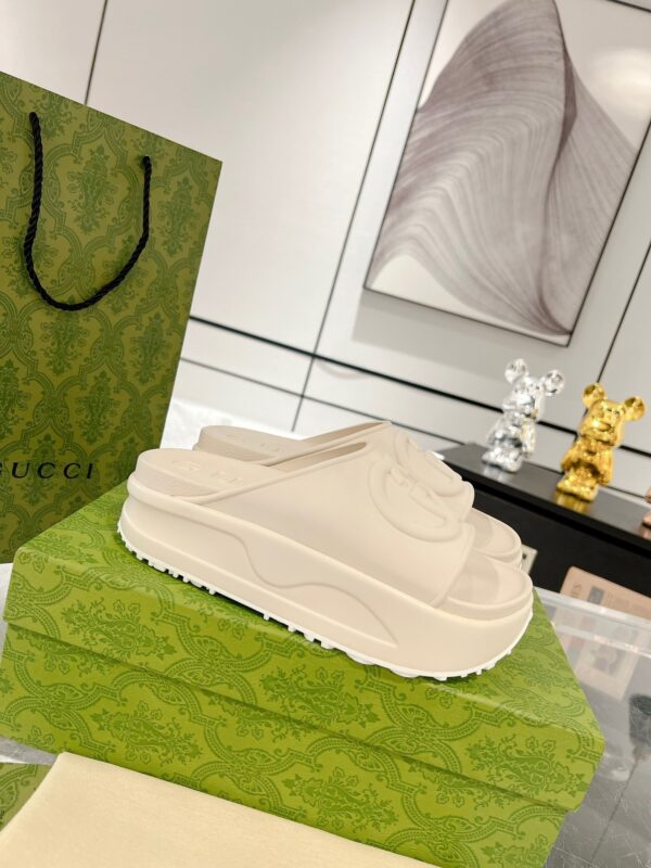 Gucci 2023 New Thick-soled Couple Slippers
