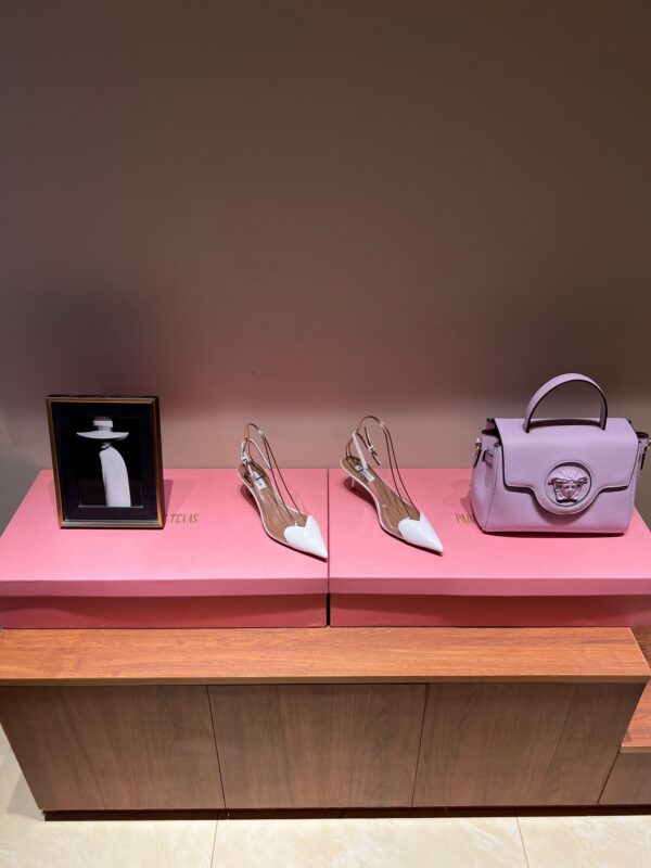 Alaïa High Love Heels