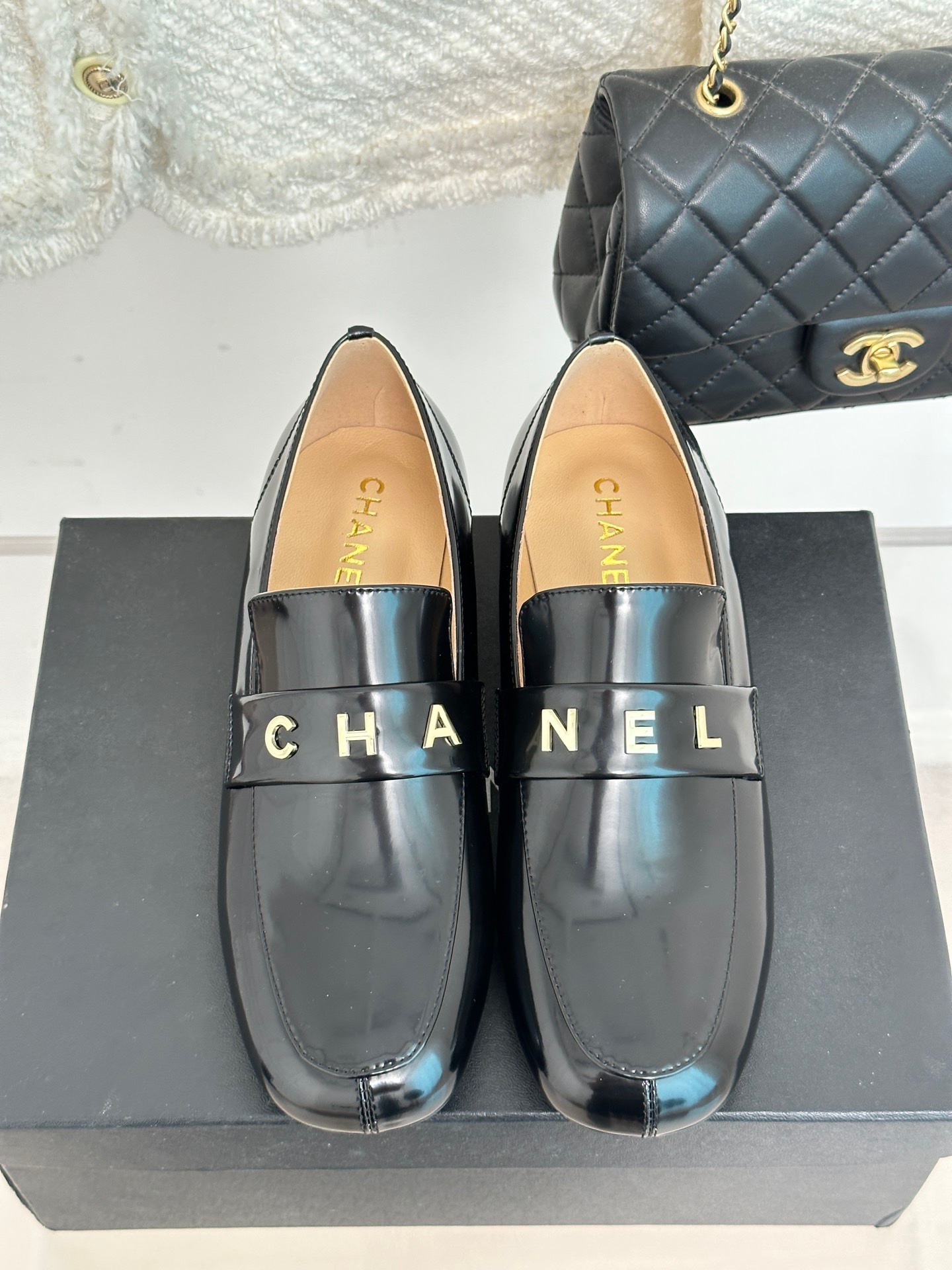 Chanel 2023 New Loafers - Image 3