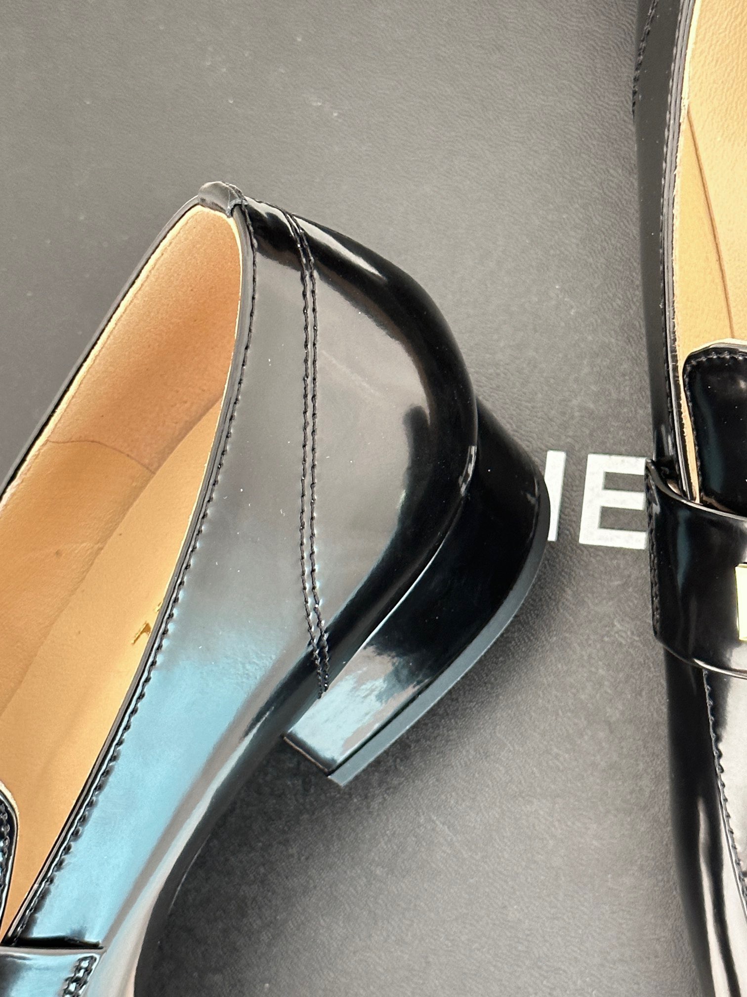 Chanel 2023 New Loafers - Image 6