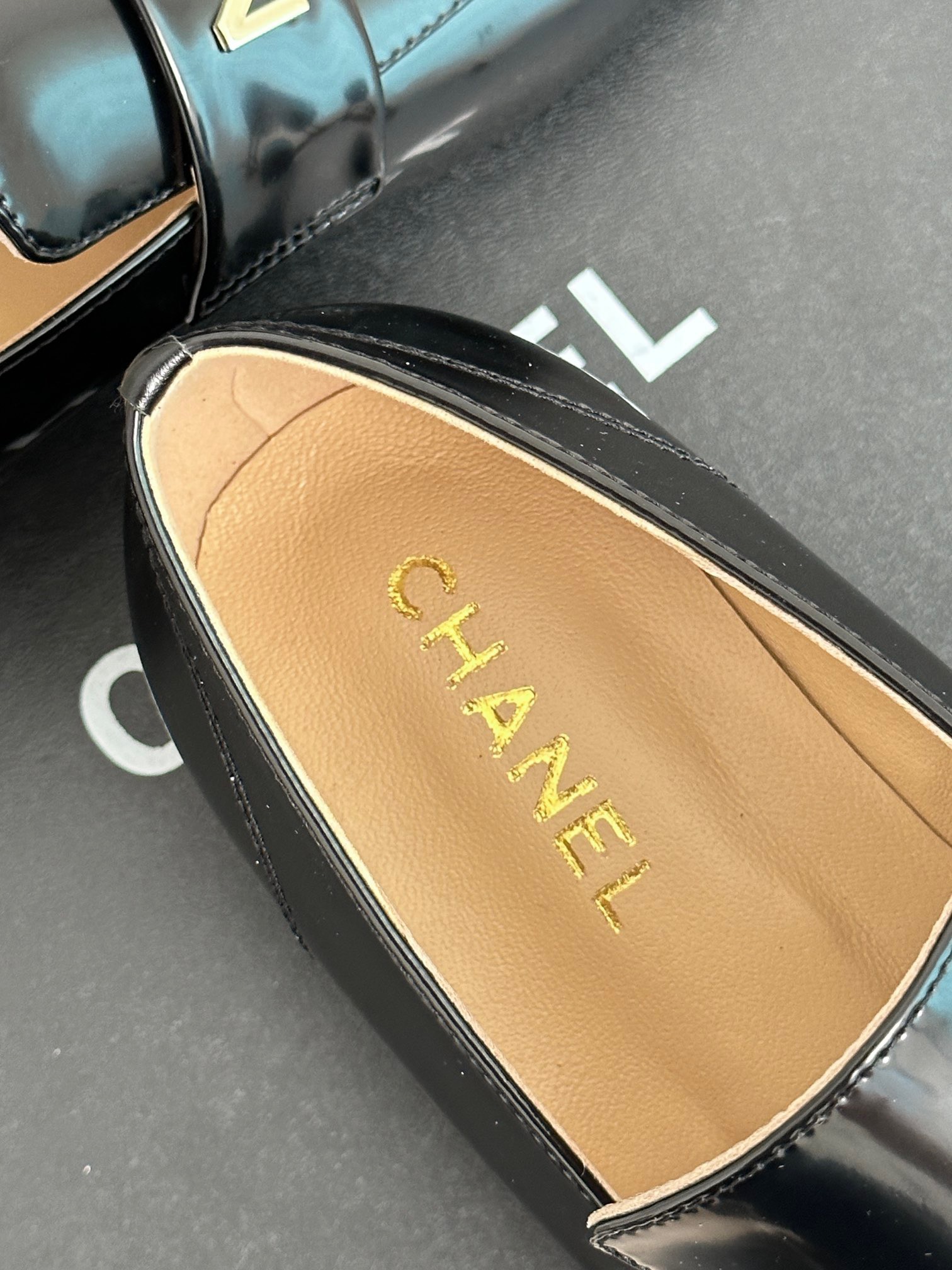 Chanel 2023 New Loafers - Image 8