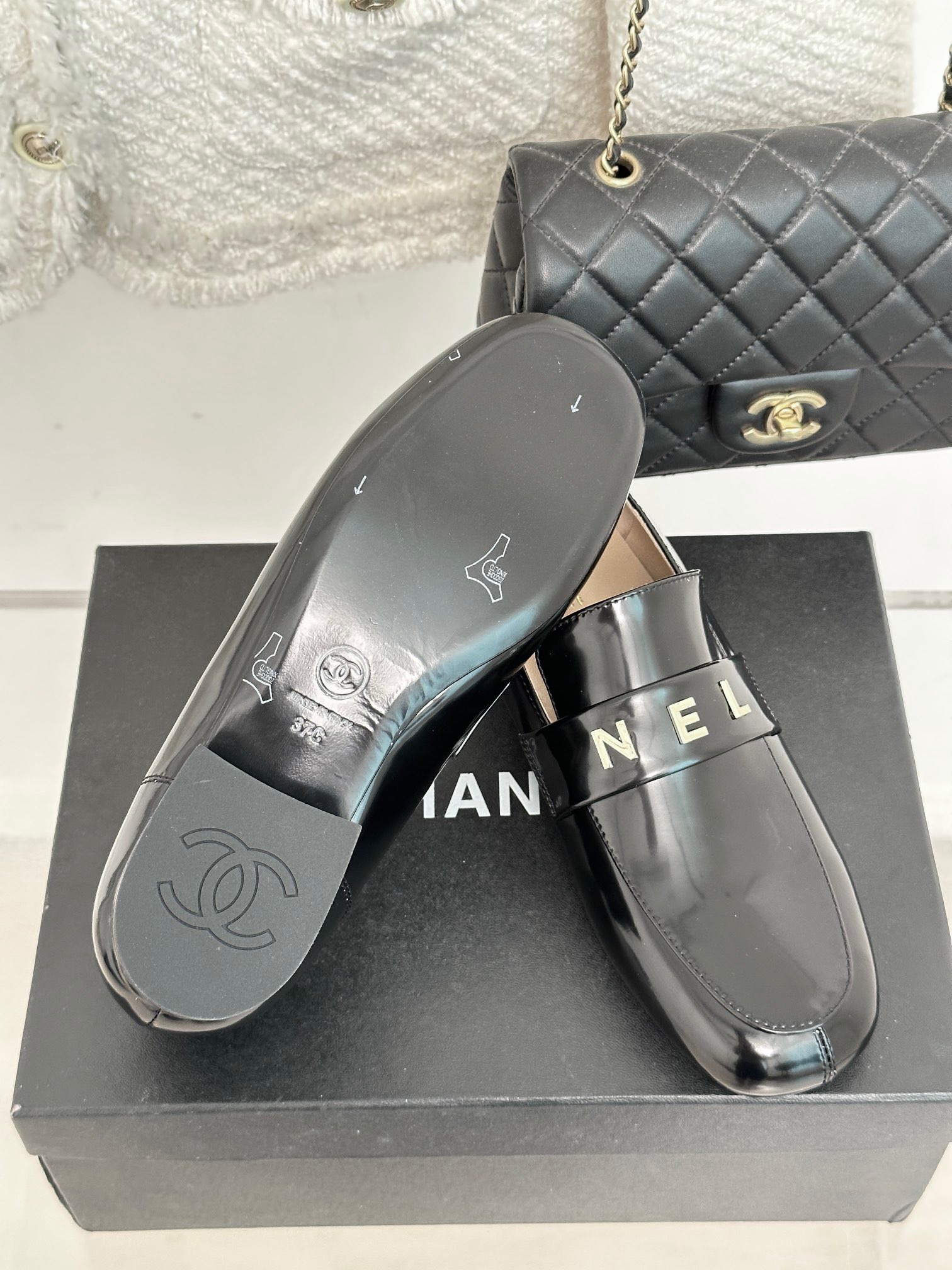 Chanel 2023 New Loafers - Image 4