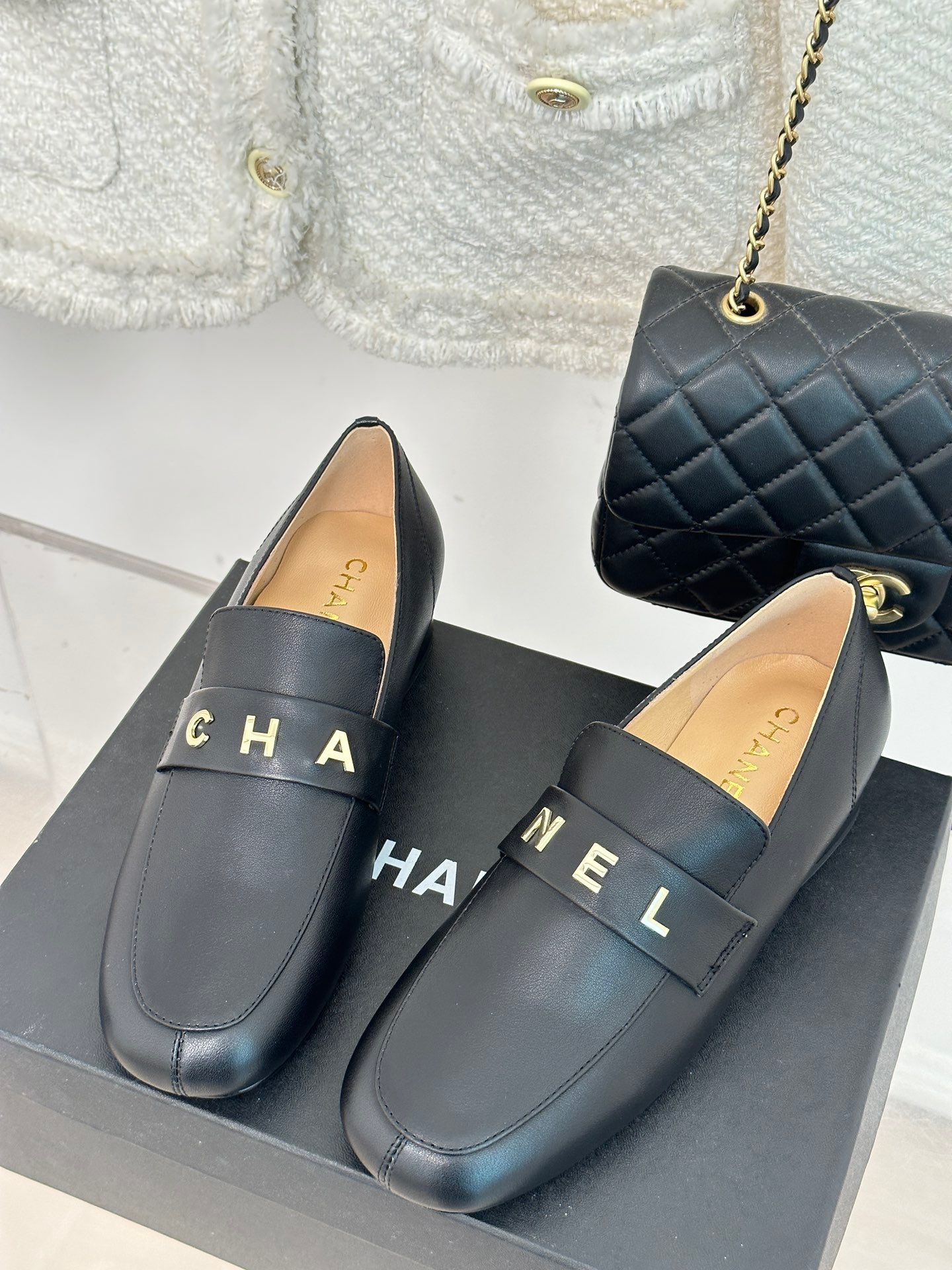 Chanel 2023 New Loafers - Image 3