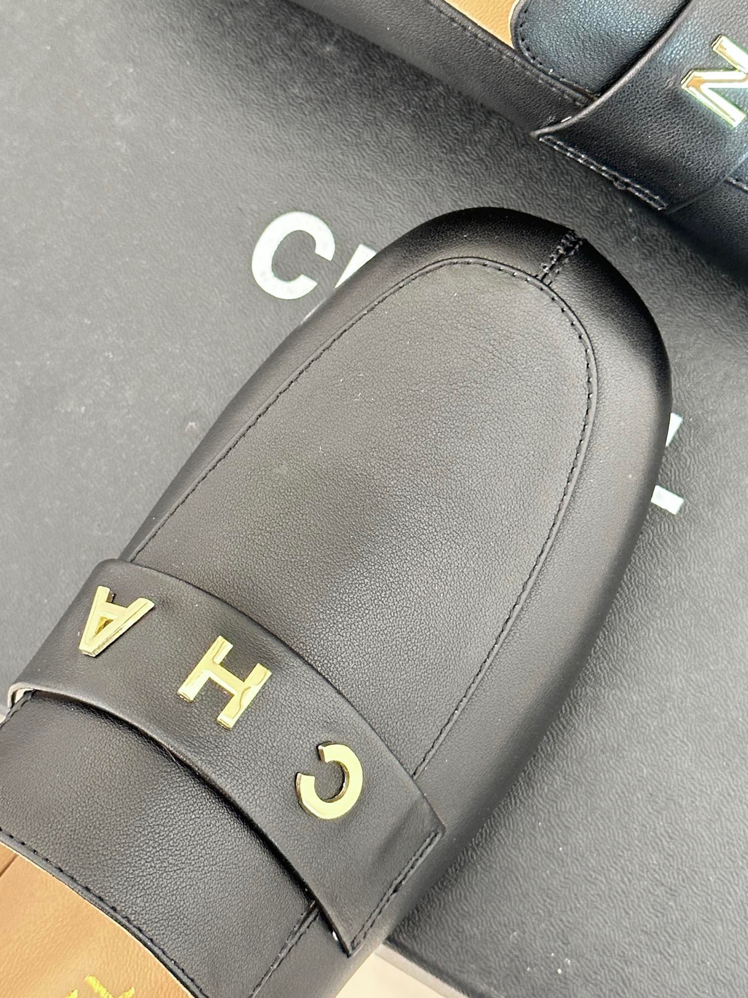 Chanel 2023 New Loafers - Image 8