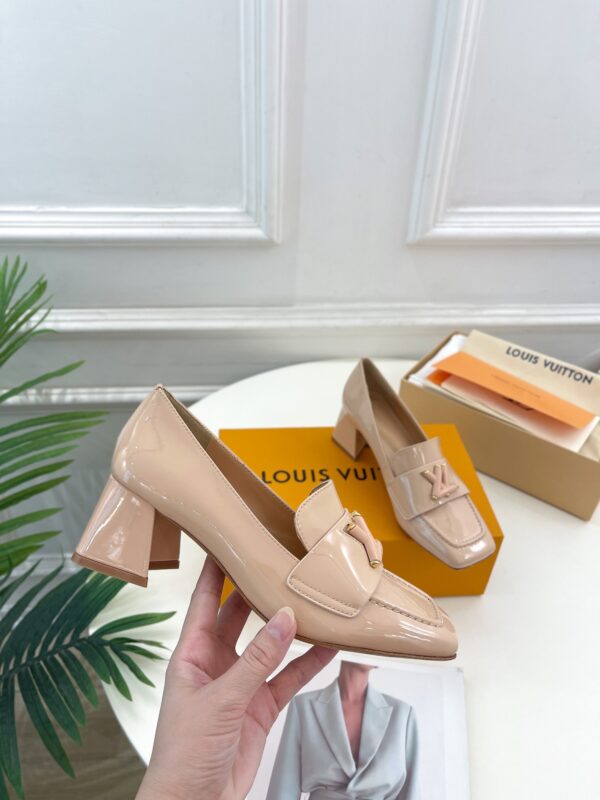 Louis Vuitton 2023 New Thick-heeled Loafers
