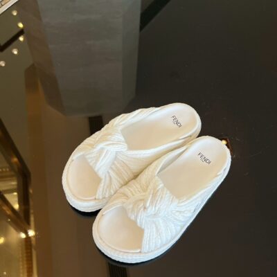 Fendi 2023 New Slippers