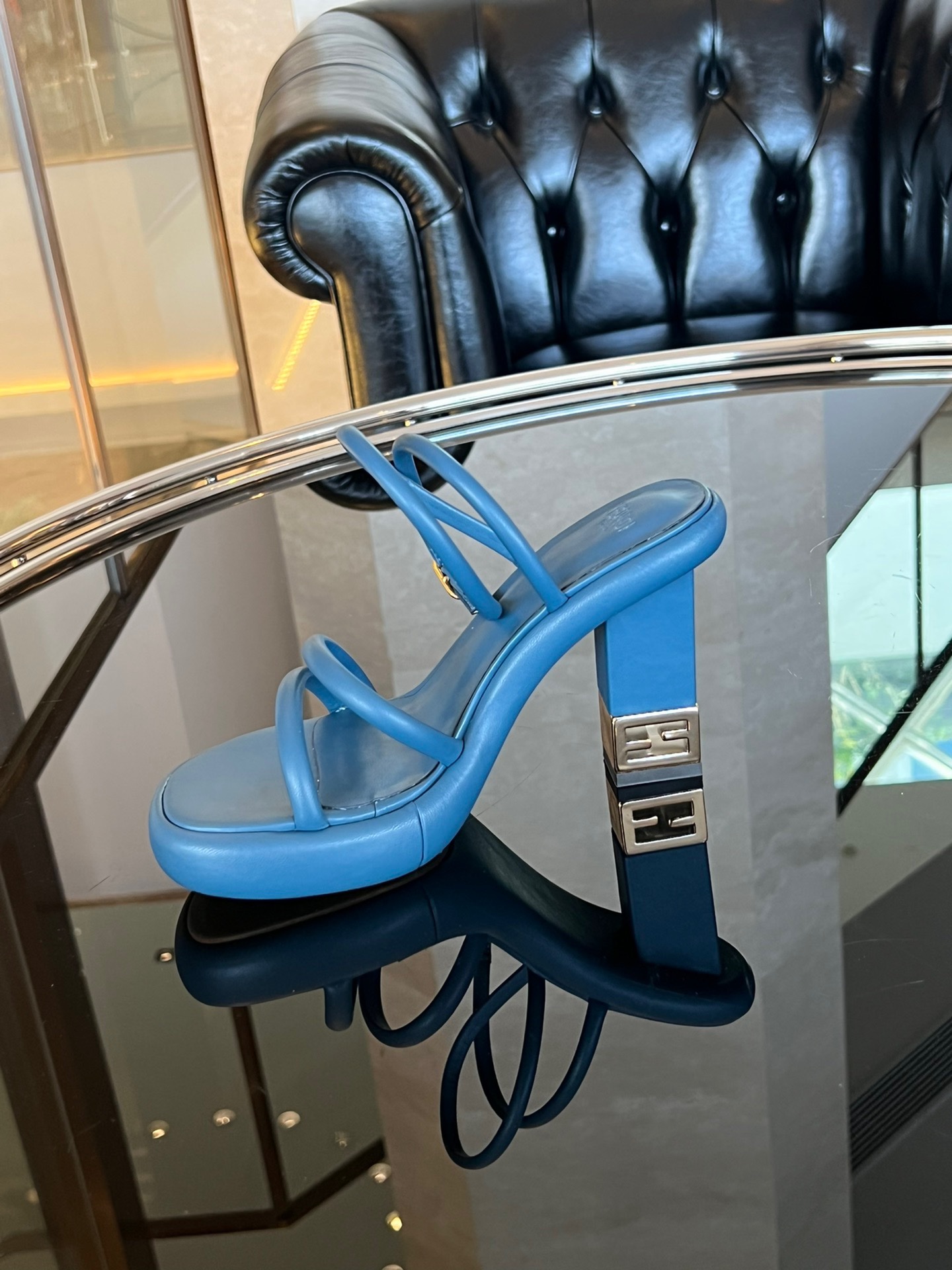 Fendi 2023 New Sandals - Image 6