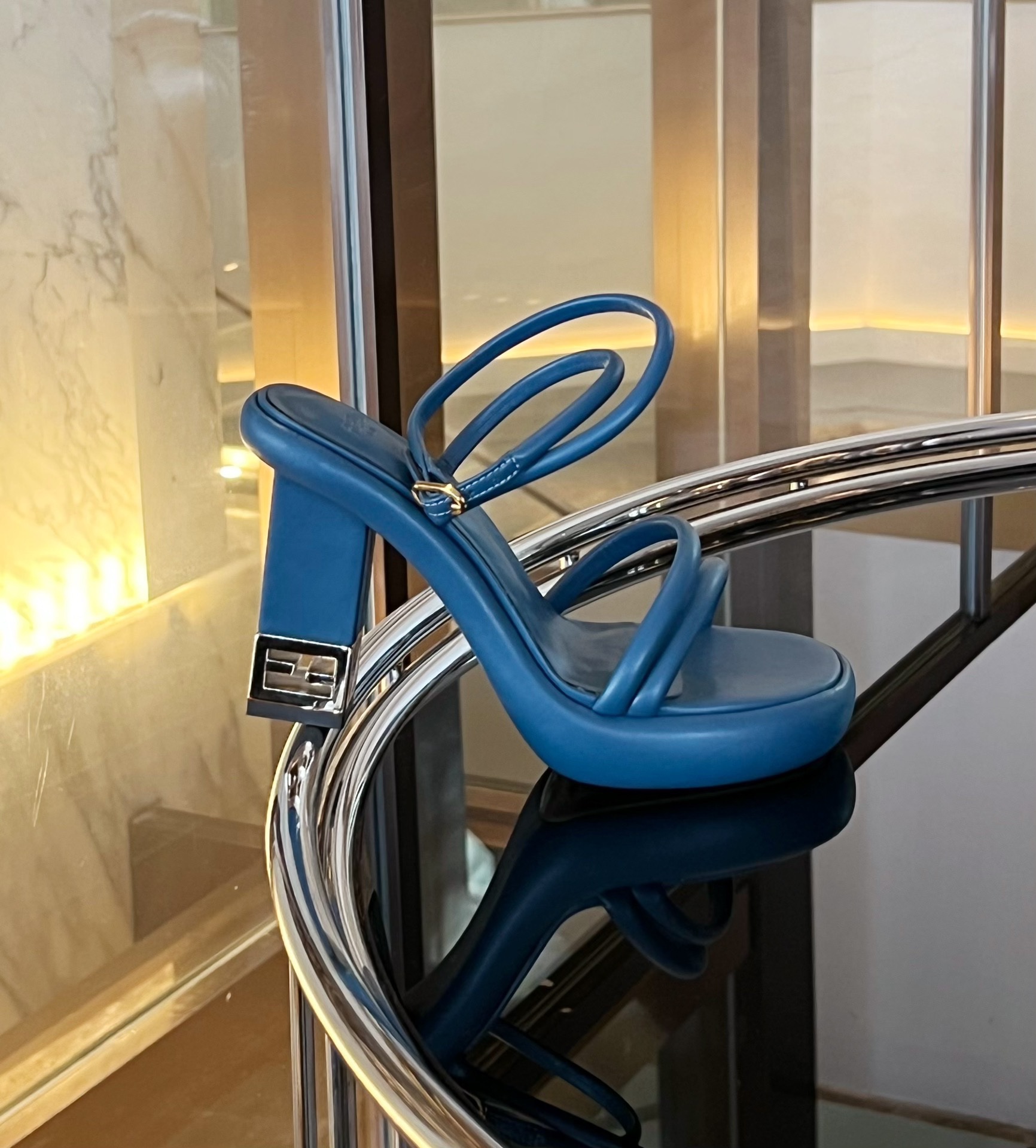 Fendi 2023 New Sandals - Image 8