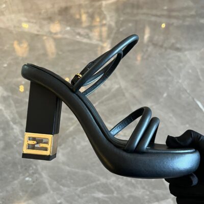 Fendi 2023 New Sandals