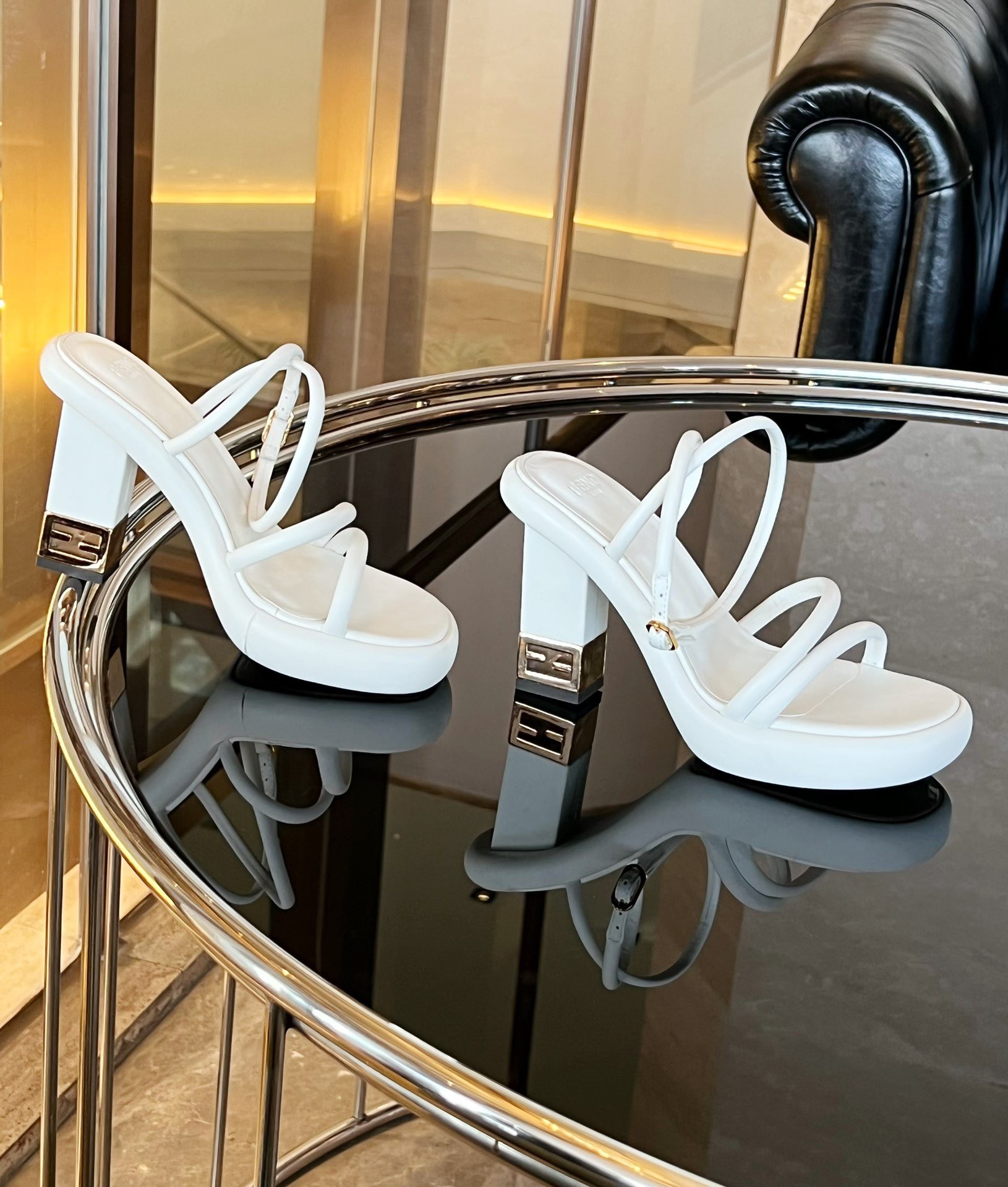 Fendi 2023 New Sandals - Image 7