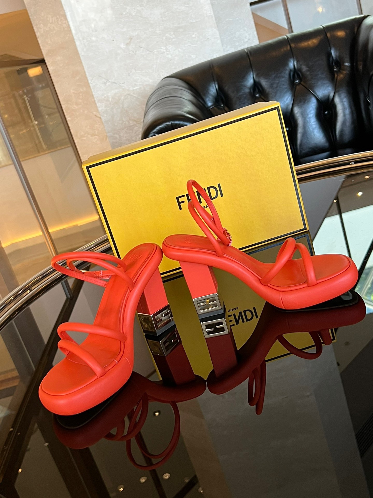 Fendi 2023 New Sandals - Image 7