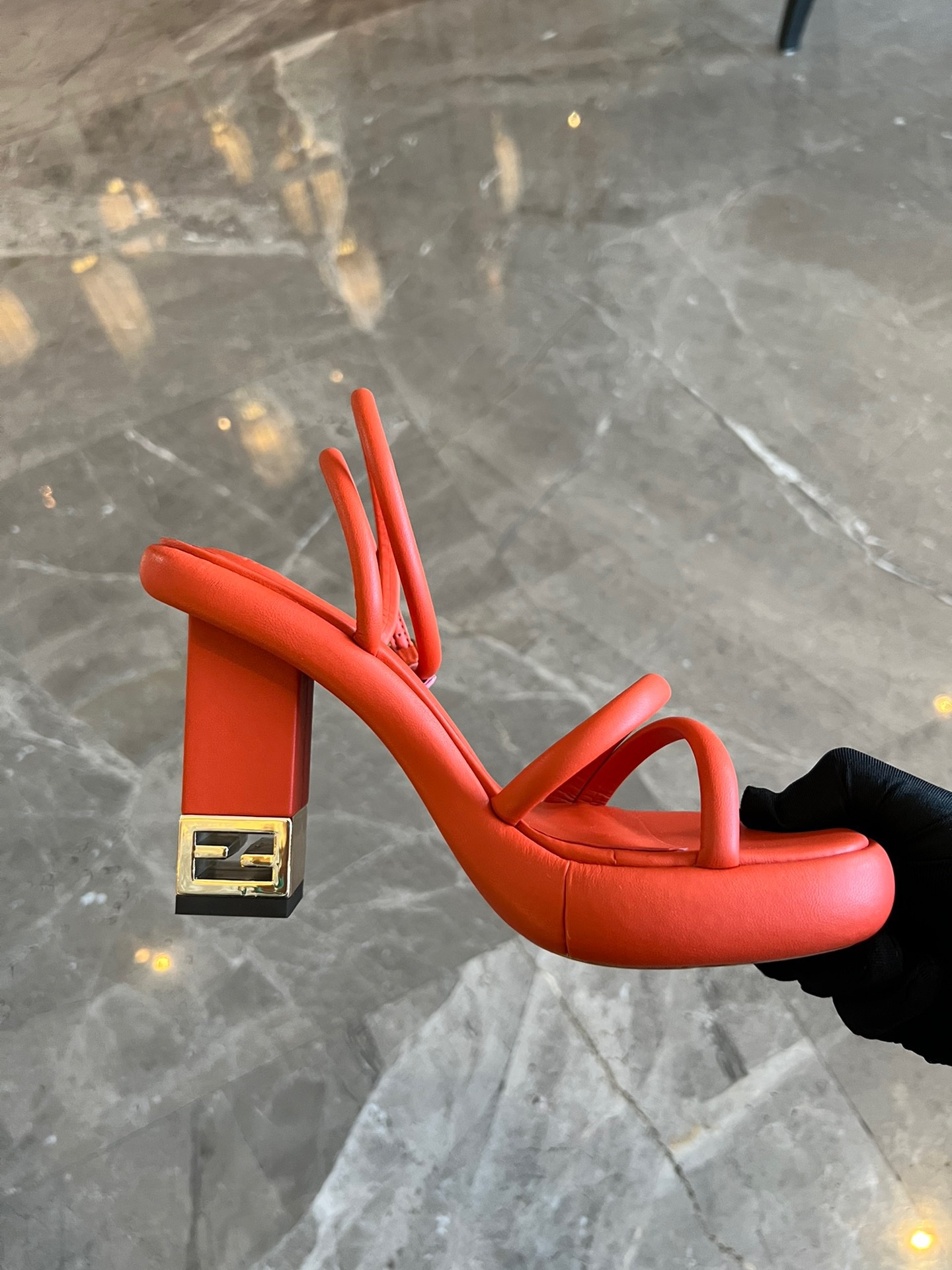 Fendi 2023 New Sandals