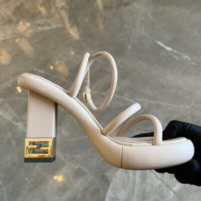 Fendi 2023 New Sandals