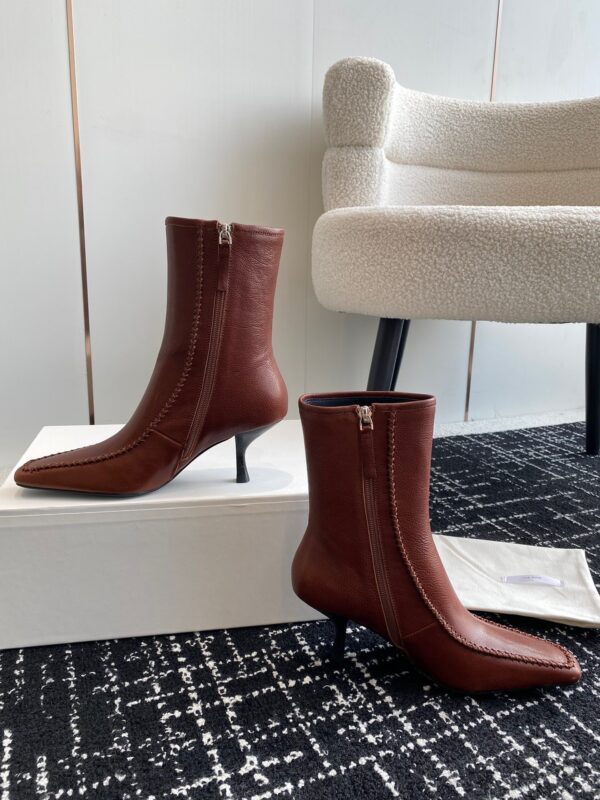 The Row 2023 New Exclusive Boots