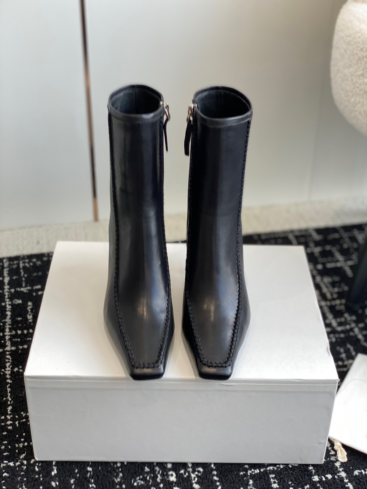 The Row 2023 New Exclusive Boots - Image 2