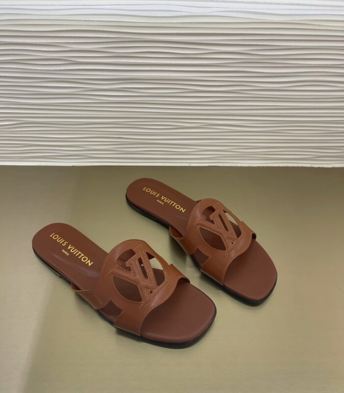 Louis Vuitton 2023 New Sandals