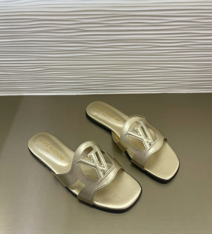 Louis Vuitton 2023 New Sandals