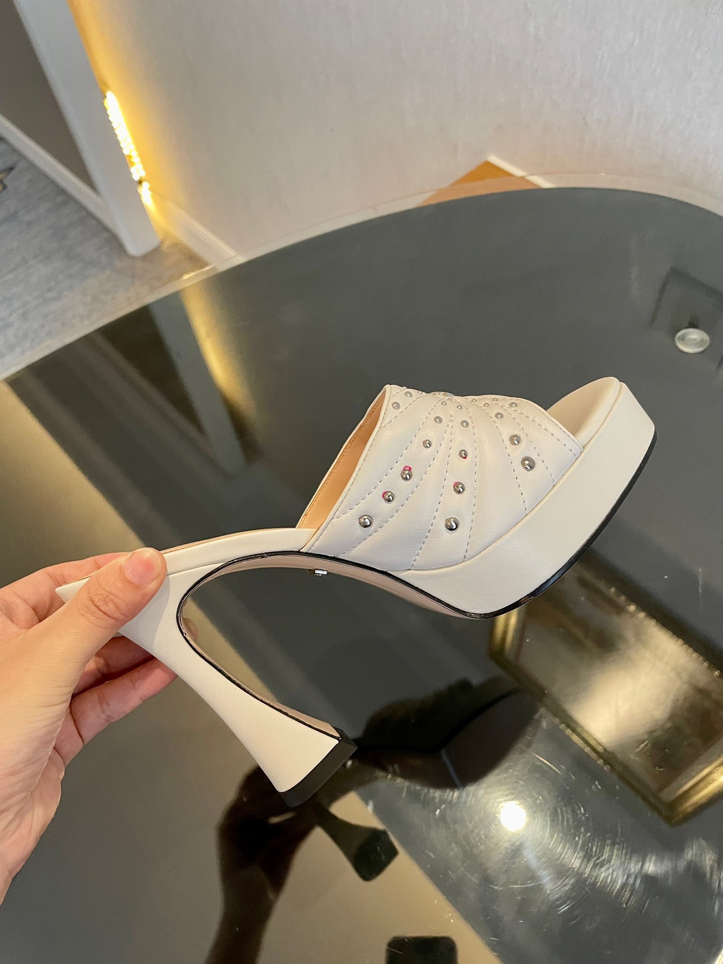 Gucci 2023 New High-heeled Sandals - Image 5