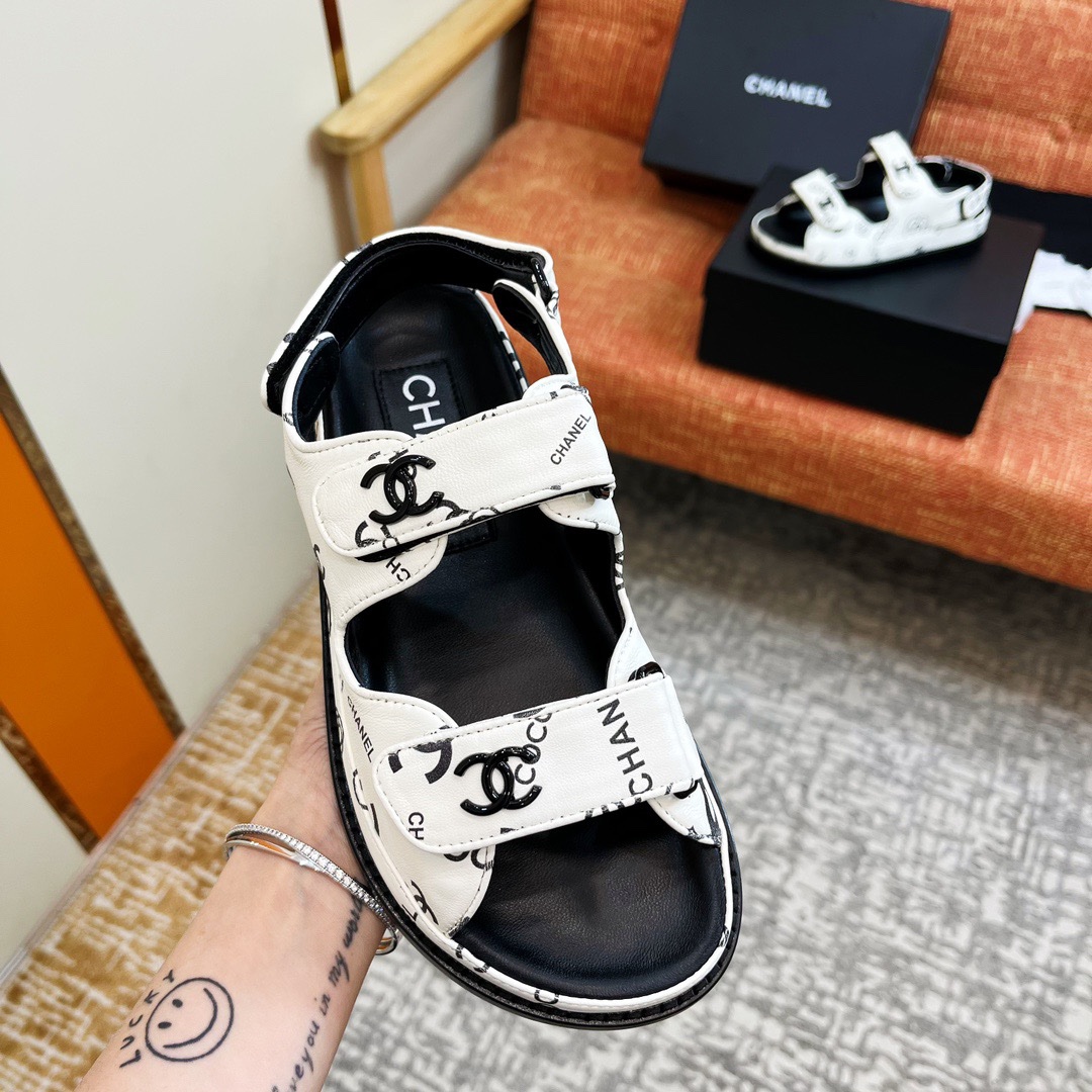 Chanel 2033 New Velcro Sandals - Image 3