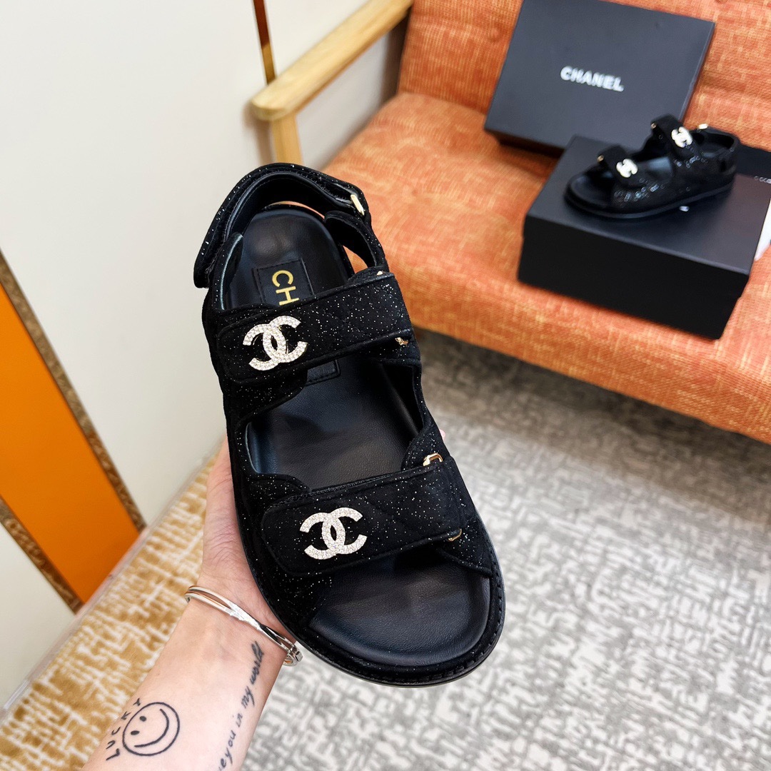 Chanel 2033 New Velcro Sandals - Image 3