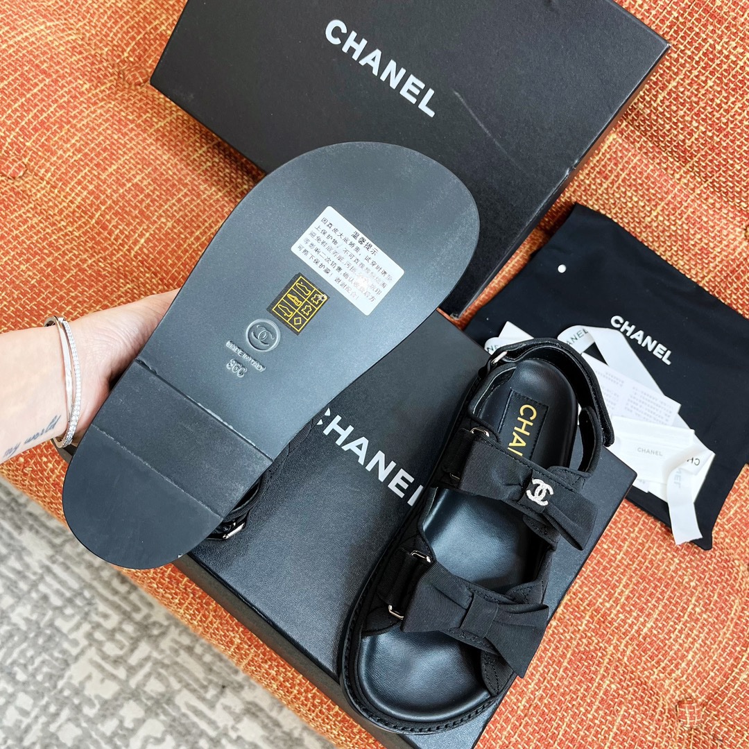 Chanel 2033 New Velcro Sandals - Image 8