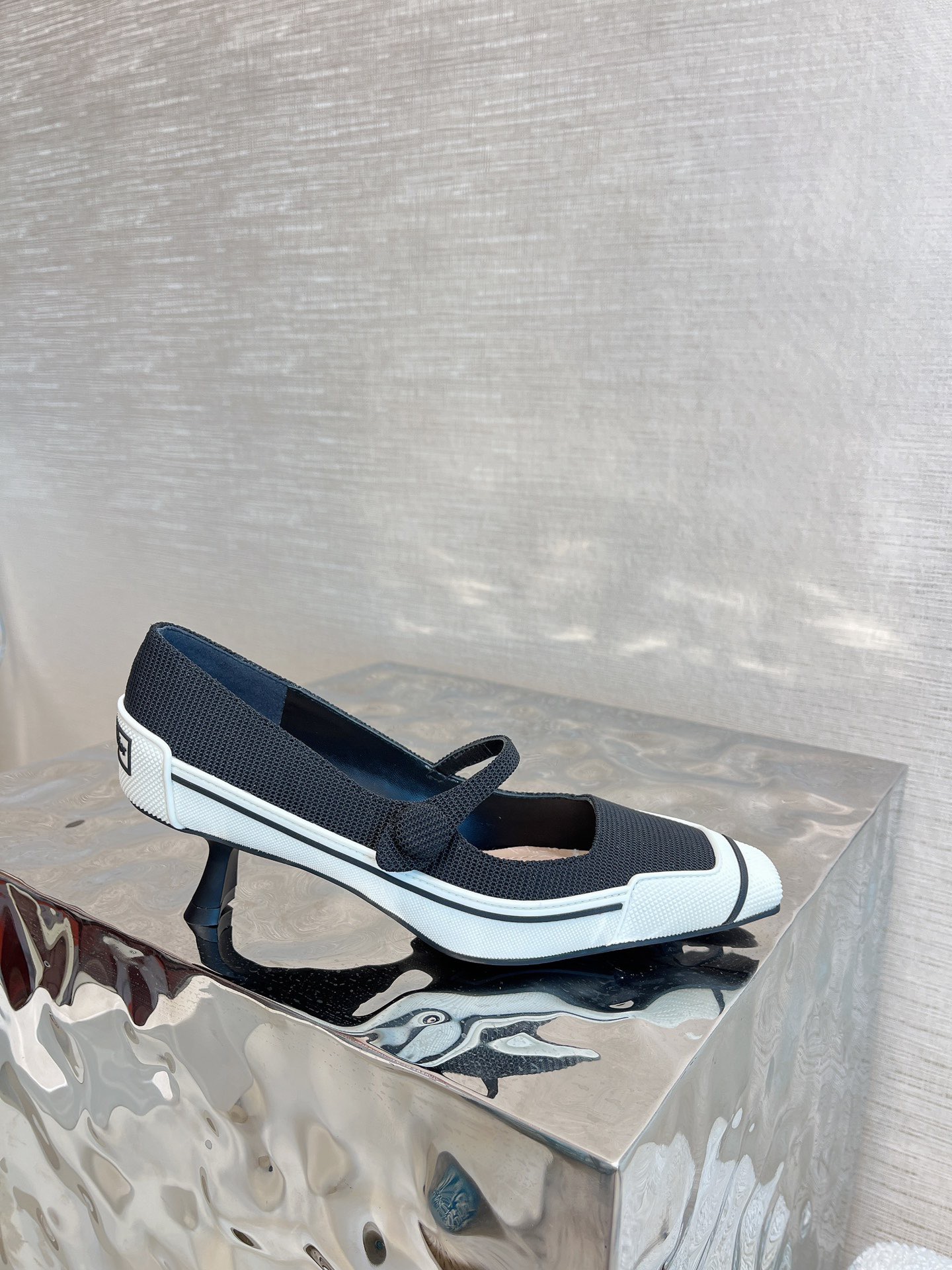 Dior 2023 New Slingback Pump - Image 3