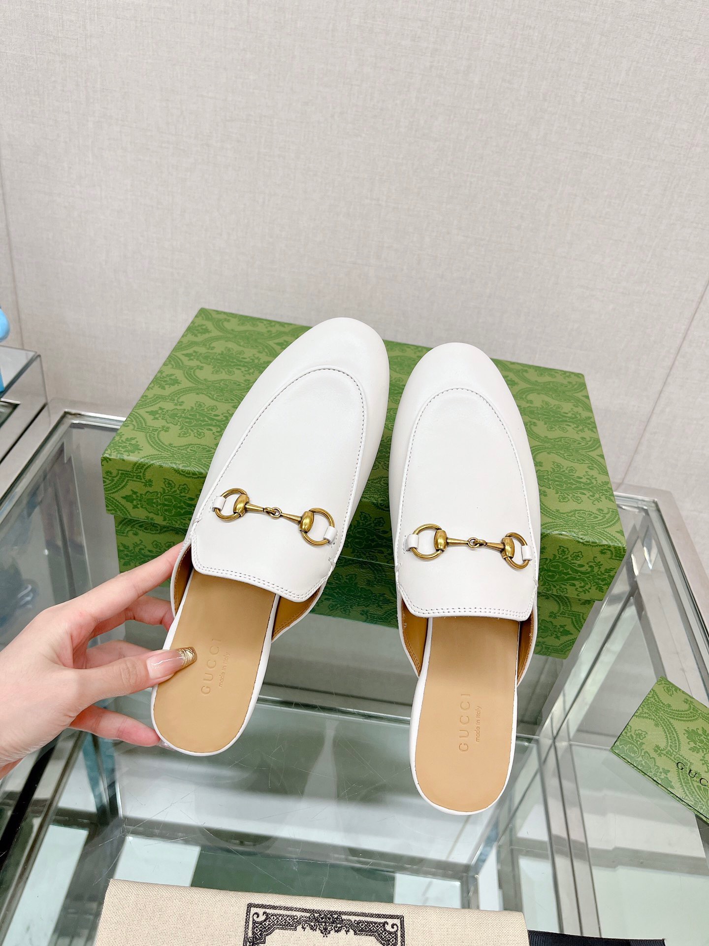 Gucci 2023 New Mules - Image 6